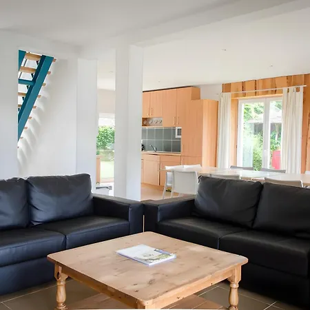 De Groupe Pour 24 Personnes *